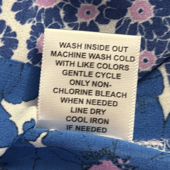 NWOT Elle top size L. - Picture 9 of 9